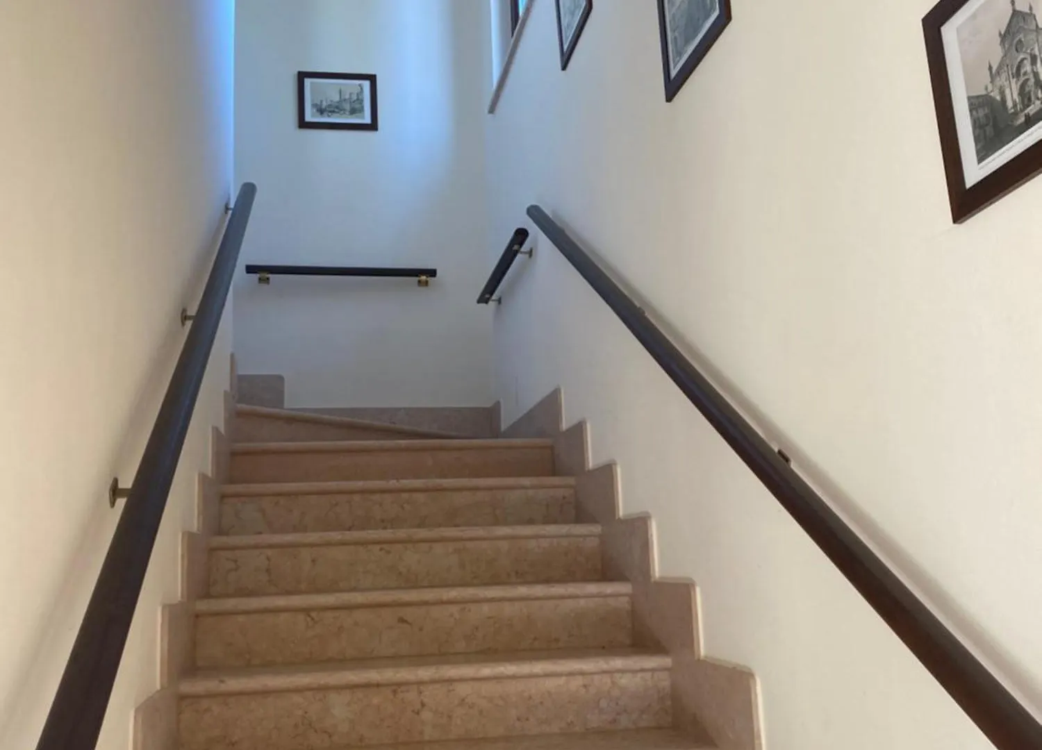 Ferienwohnung Residenza Cipressi E Olivi Verona Italien