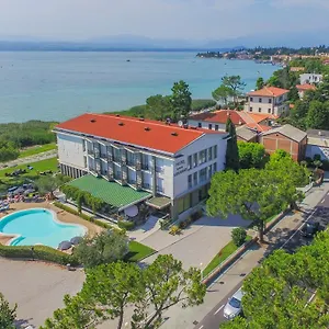 Miramar 3*, Sirmione Italien