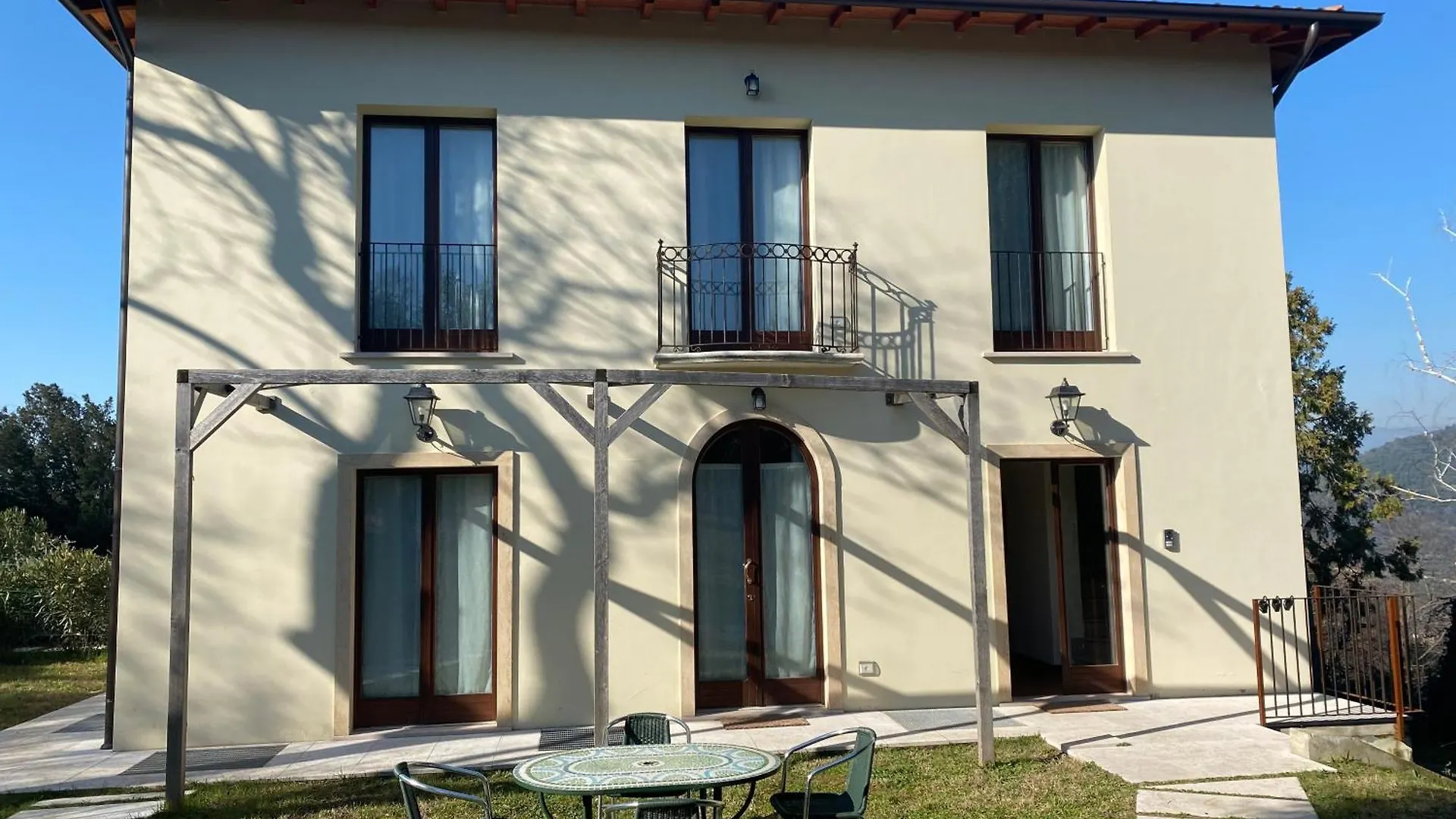 Residenza Cipressi E Olivi Apartment Verona Italy
