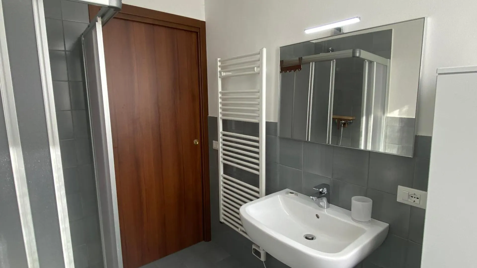Residenza Cipressi E Olivi Apartment Verona